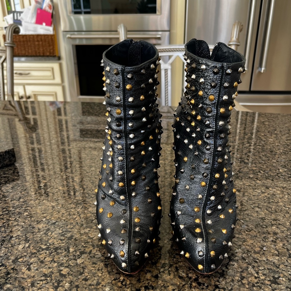 Christian Louboutin studded booties - Picture 6 of 9